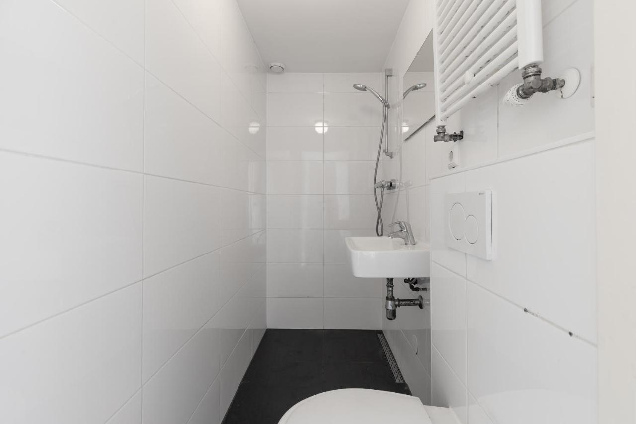 Central Top Floor Apartment With Private Balcony - Apt 3 Amsterdam Exterior photo